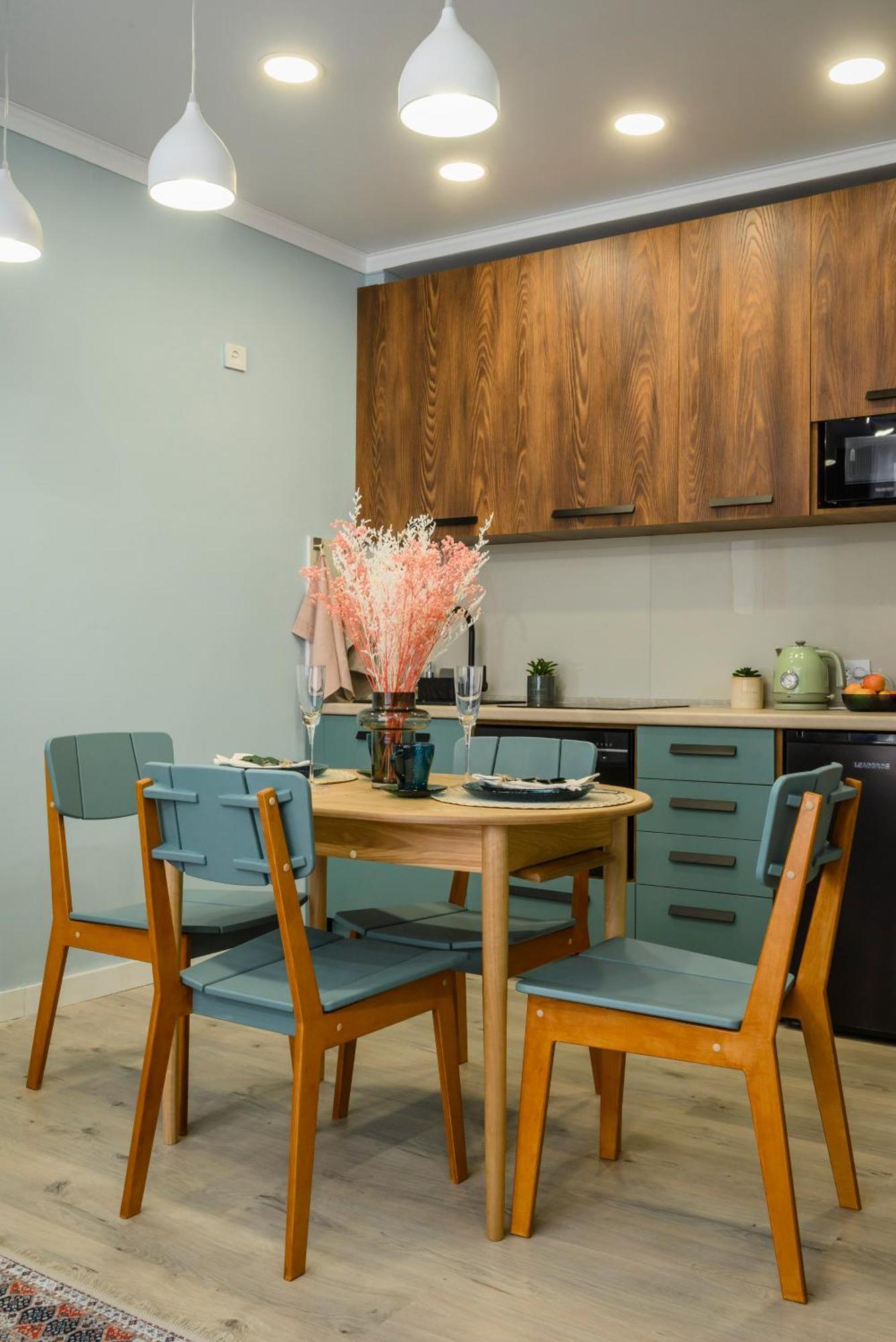 Mid-Century Charm Apartments В Центре Алматы Exterior foto