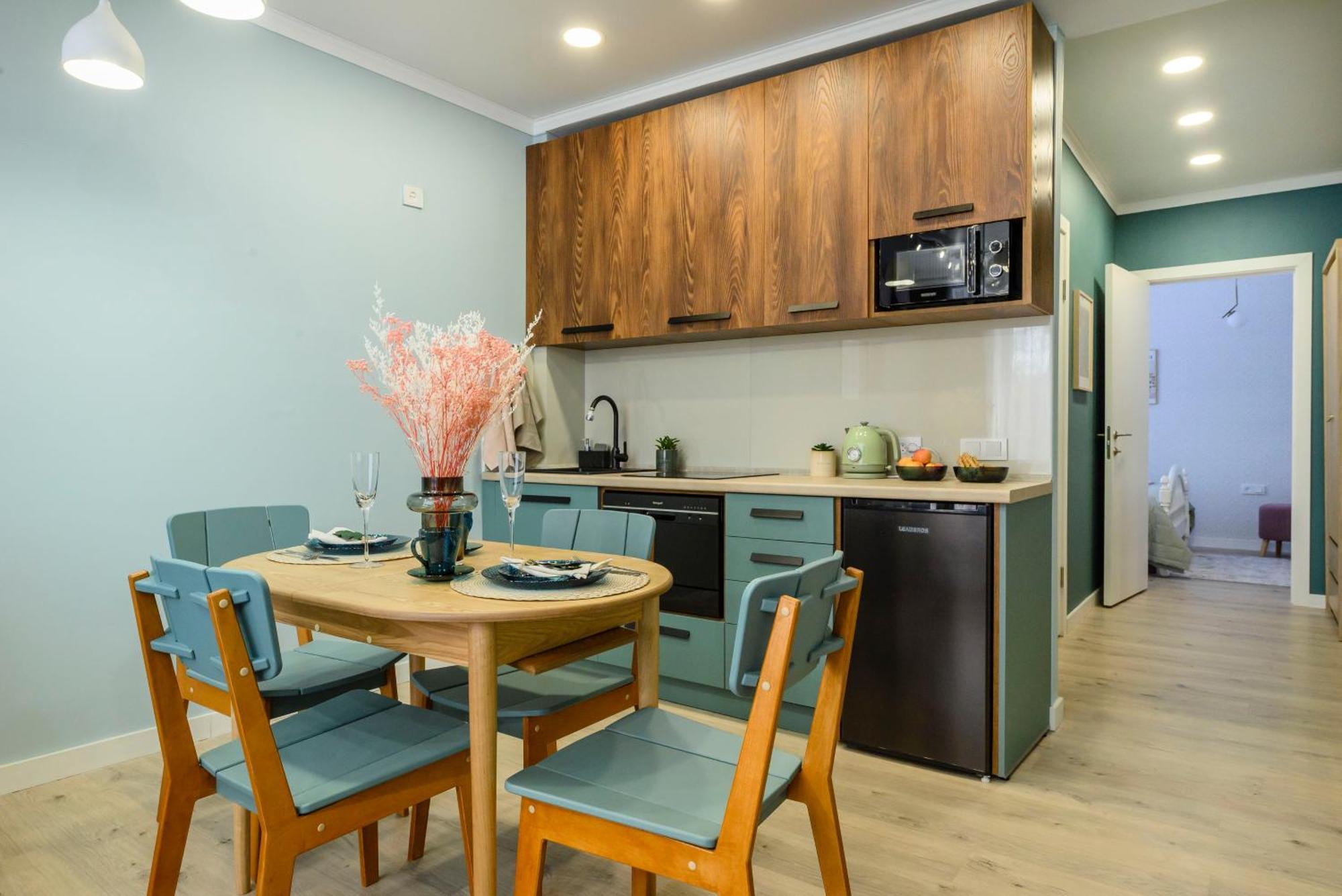 Mid-Century Charm Apartments В Центре Алматы Exterior foto